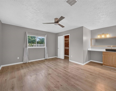 2702 Sicklepod Drive - Photo Thumbnail 15