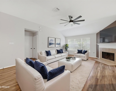 1607 Sandy Park Drive - Photo Thumbnail 1