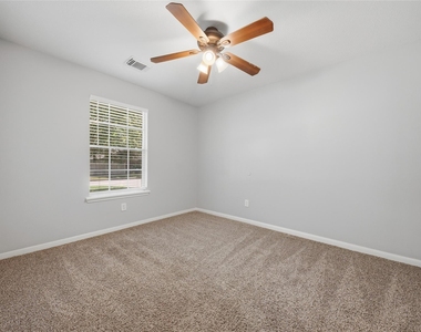 1607 Sandy Park Drive - Photo Thumbnail 14