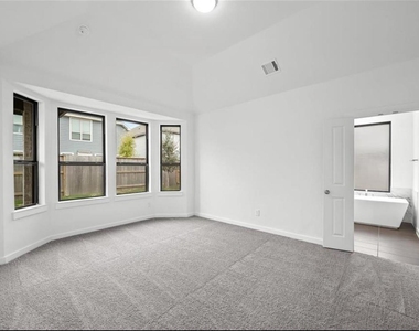 4142 Kinsey Street - Photo Thumbnail 8