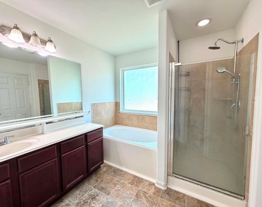 2803 S Red Birch Circle - Photo Thumbnail 7