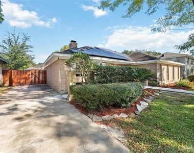 22122 Woodrose Drive - Photo Thumbnail 5