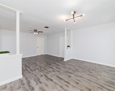 22122 Woodrose Drive - Photo Thumbnail 25