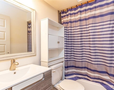 12633 Memorial Drive - Photo Thumbnail 20