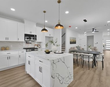 3334 Francis Street - Photo Thumbnail 9