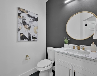 3334 Francis Street - Photo Thumbnail 15