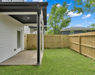 3334 Francis Street - Photo Thumbnail 26