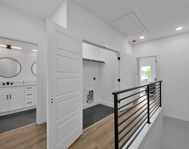 3334 Francis Street - Photo Thumbnail 16