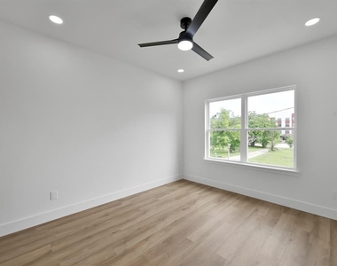 3334 Francis Street - Photo Thumbnail 24