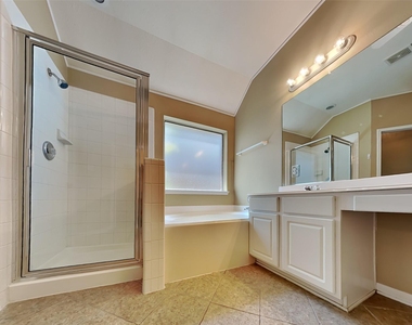 3523 Pine Valley Drive - Photo Thumbnail 10