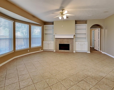 3523 Pine Valley Drive - Photo Thumbnail 6