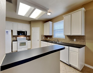 3523 Pine Valley Drive - Photo Thumbnail 1
