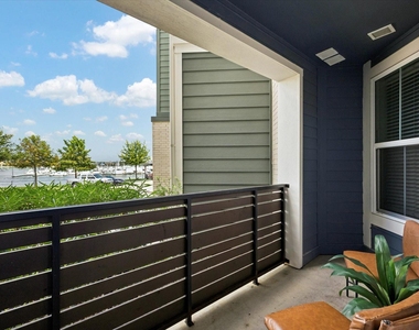 2200 Beacon Circle - Photo Thumbnail 4