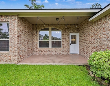 7 Fraiser Fir Place - Photo Thumbnail 25