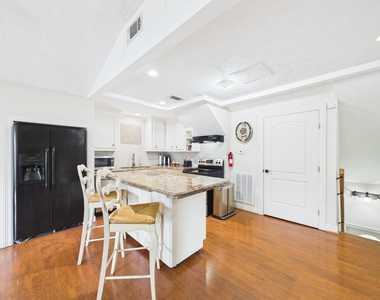 5110 Academy Street - Photo Thumbnail 2