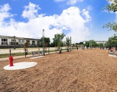 1806 Line Street - Photo Thumbnail 38