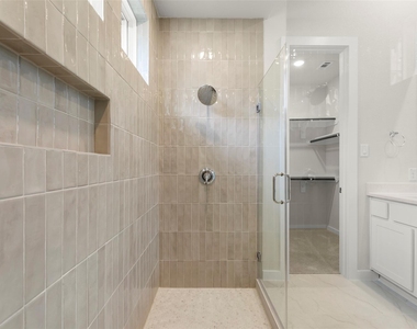 11210 Cassia Tree Lane - Photo Thumbnail 14