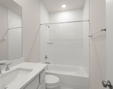 11210 Cassia Tree Lane - Photo Thumbnail 3