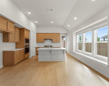 11210 Cassia Tree Lane - Photo Thumbnail 5