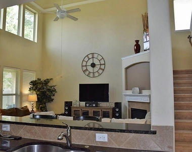 14502 Dakota Bend Drive - Photo Thumbnail 2