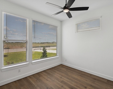 1820 Drover Lane - Photo Thumbnail 12