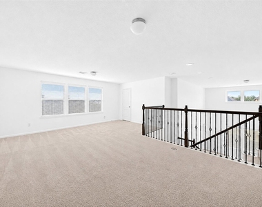 22406 Newcastle Waters Court - Photo Thumbnail 16