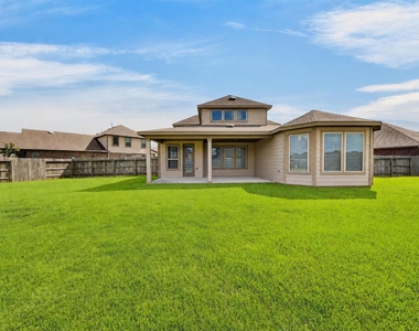 22406 Newcastle Waters Court - Photo Thumbnail 25