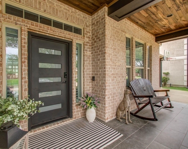 18807 Oriole Point Court - Photo Thumbnail 3