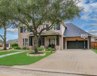18807 Oriole Point Court - Photo Thumbnail 2