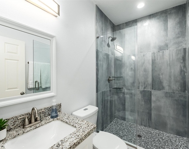 294 Debbie Lane - Photo Thumbnail 5