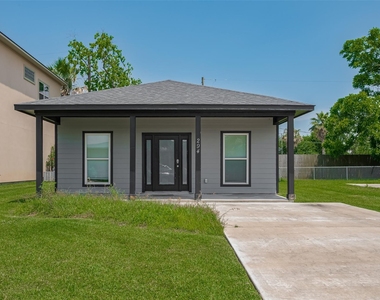 294 Debbie Lane - Photo Thumbnail 16