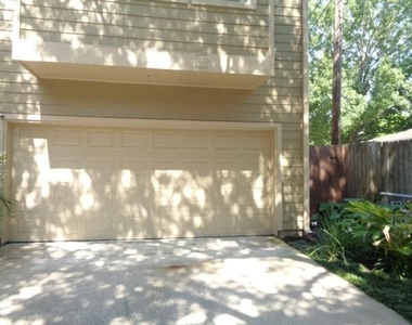 408 Reinerman Street - Photo Thumbnail 2