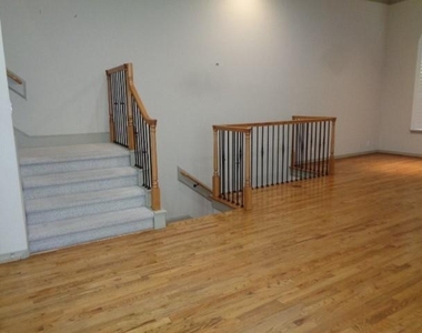 408 Reinerman Street - Photo Thumbnail 16