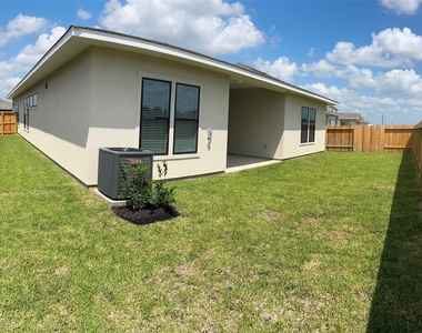 1816 Drover Lane - Photo Thumbnail 1
