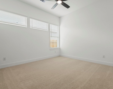 1816 Drover Lane - Photo Thumbnail 14