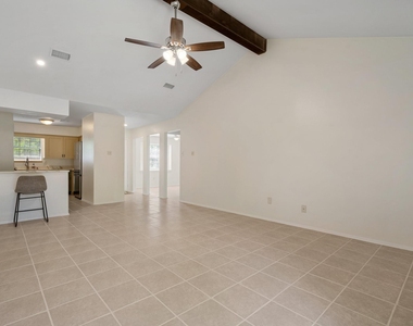 72 Oldstream Court - Photo Thumbnail 7