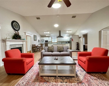947 Mcdonald Road - Photo Thumbnail 10