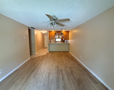 100 E Kentucky Avenue - Photo Thumbnail 6