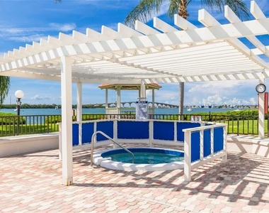 6277 Bahia Del Mar Boulevard - Photo Thumbnail 27