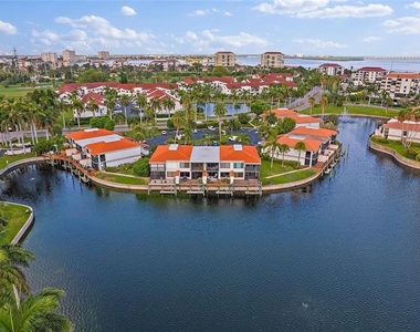 6277 Bahia Del Mar Boulevard - Photo Thumbnail 30