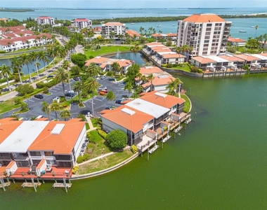 6277 Bahia Del Mar Boulevard - Photo Thumbnail 31