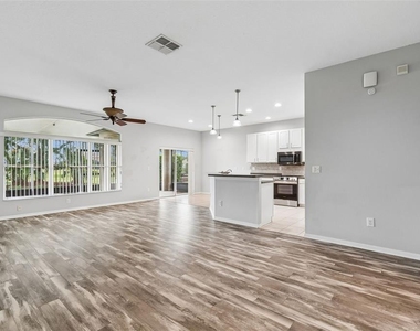 3553 Morgans Bluff Court - Photo Thumbnail 25