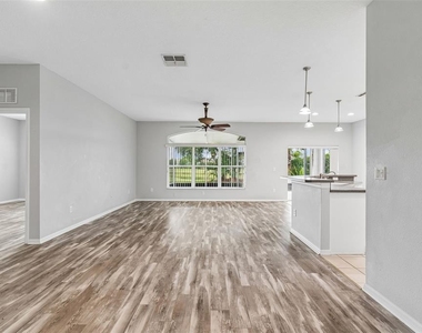 3553 Morgans Bluff Court - Photo Thumbnail 12