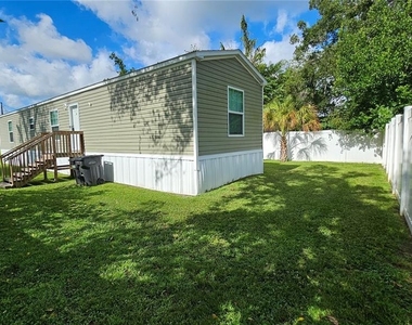 1831 Ruby Street - Photo Thumbnail 31