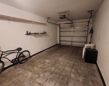 2842 Highlands Boulevard - Photo Thumbnail 3