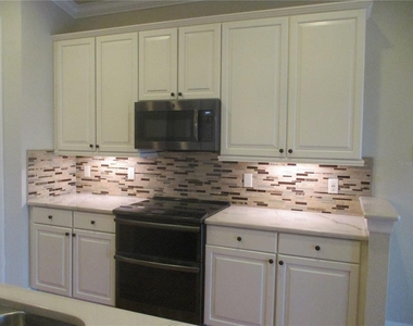1368 Emerald Dunes Drive - Photo Thumbnail 8