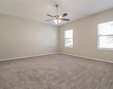 1117 Spruce Ridge Court - Photo Thumbnail 11