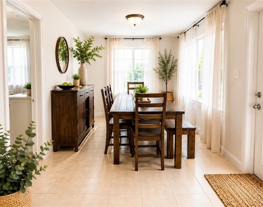 4431 Kohler Street - Photo Thumbnail 4