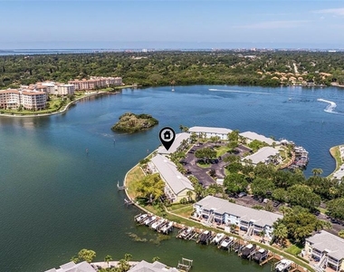 5266 Beach Drive Se - Photo Thumbnail 25