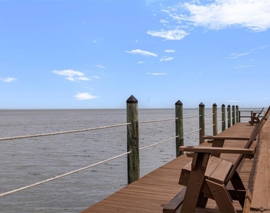 5266 Beach Drive Se - Photo Thumbnail 19